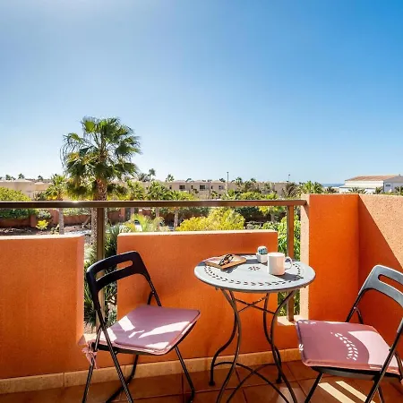 Sea Breeze Sotavento Iii شقة *